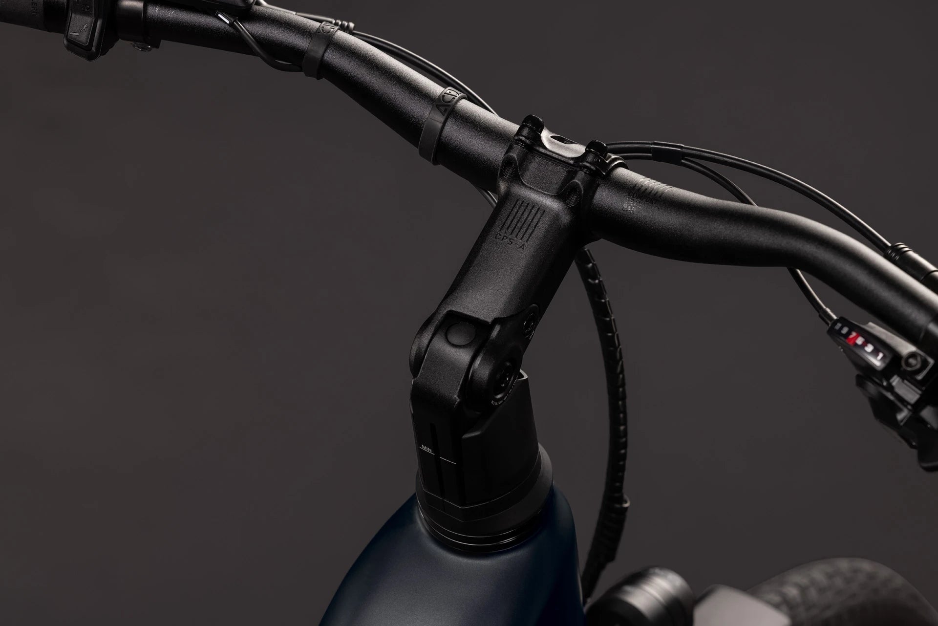 Cube Touring Hybrid ONE 600 grey´n´coolgrey EE 2027