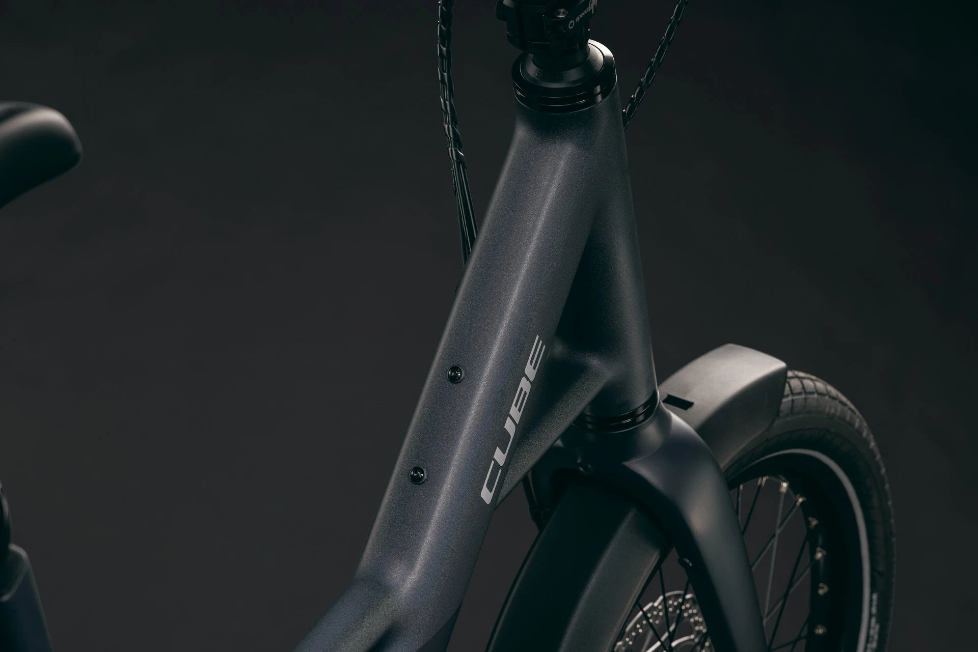 Cube Compact Hybrid Deluxe 540 nightsky´n´grey 2027