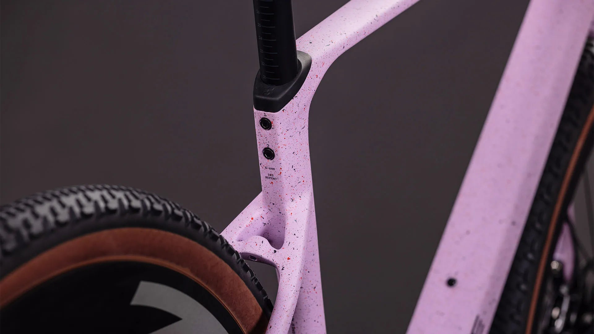 Cube Nuroad C:62 SLX rhodonite´n´orange 2026