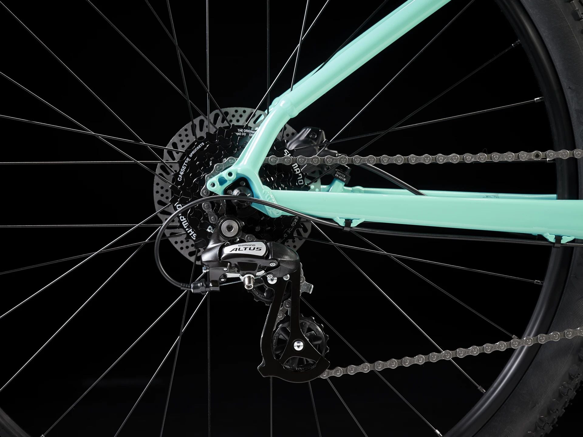 Trek Marlin 5 Volt to Miami Green Fade