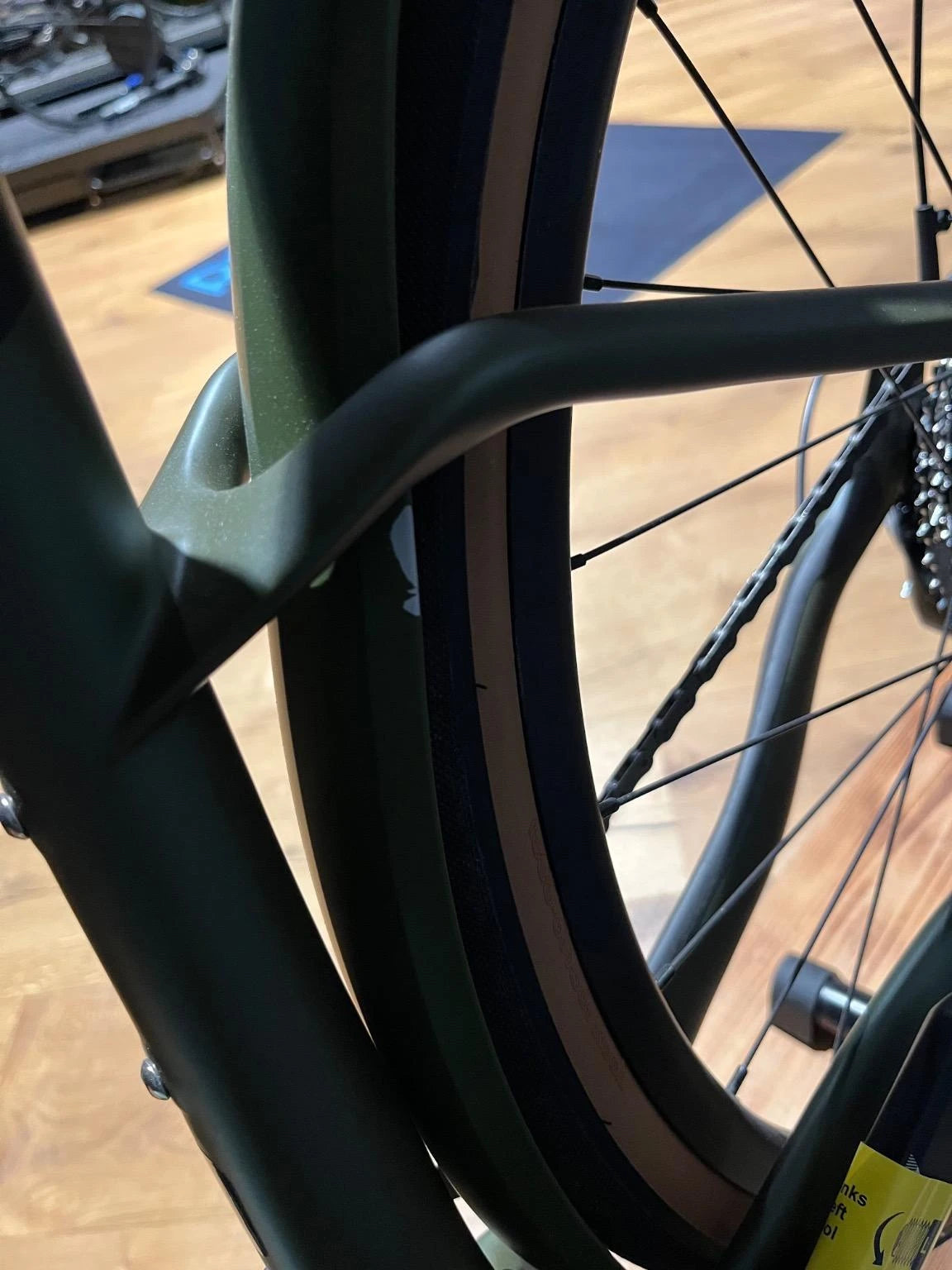 Mondraker DUSTY SX R Green/White 2024 05