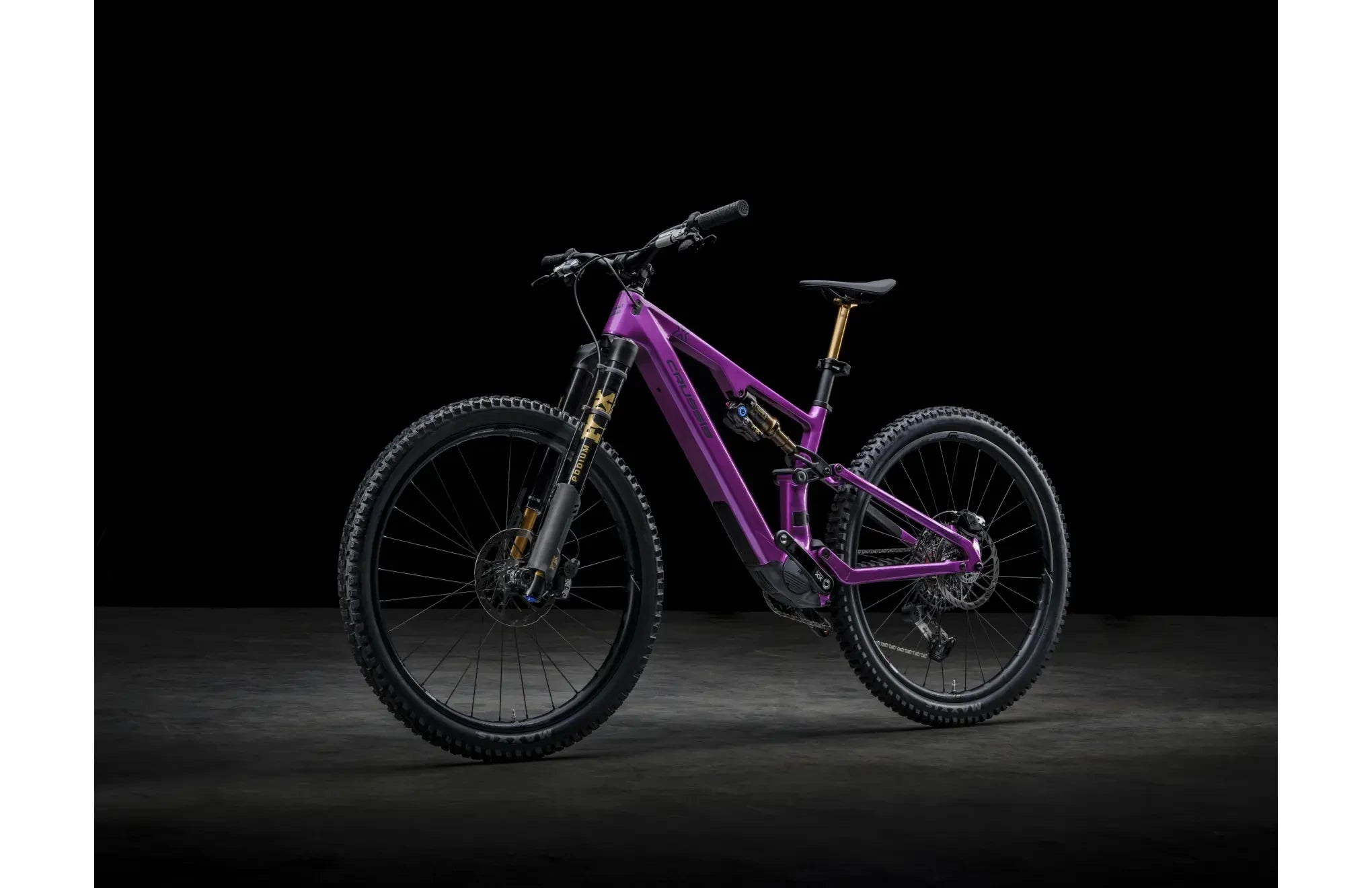 Crussis e-Full 12.11-PRO X (800 Wh) purple 2026