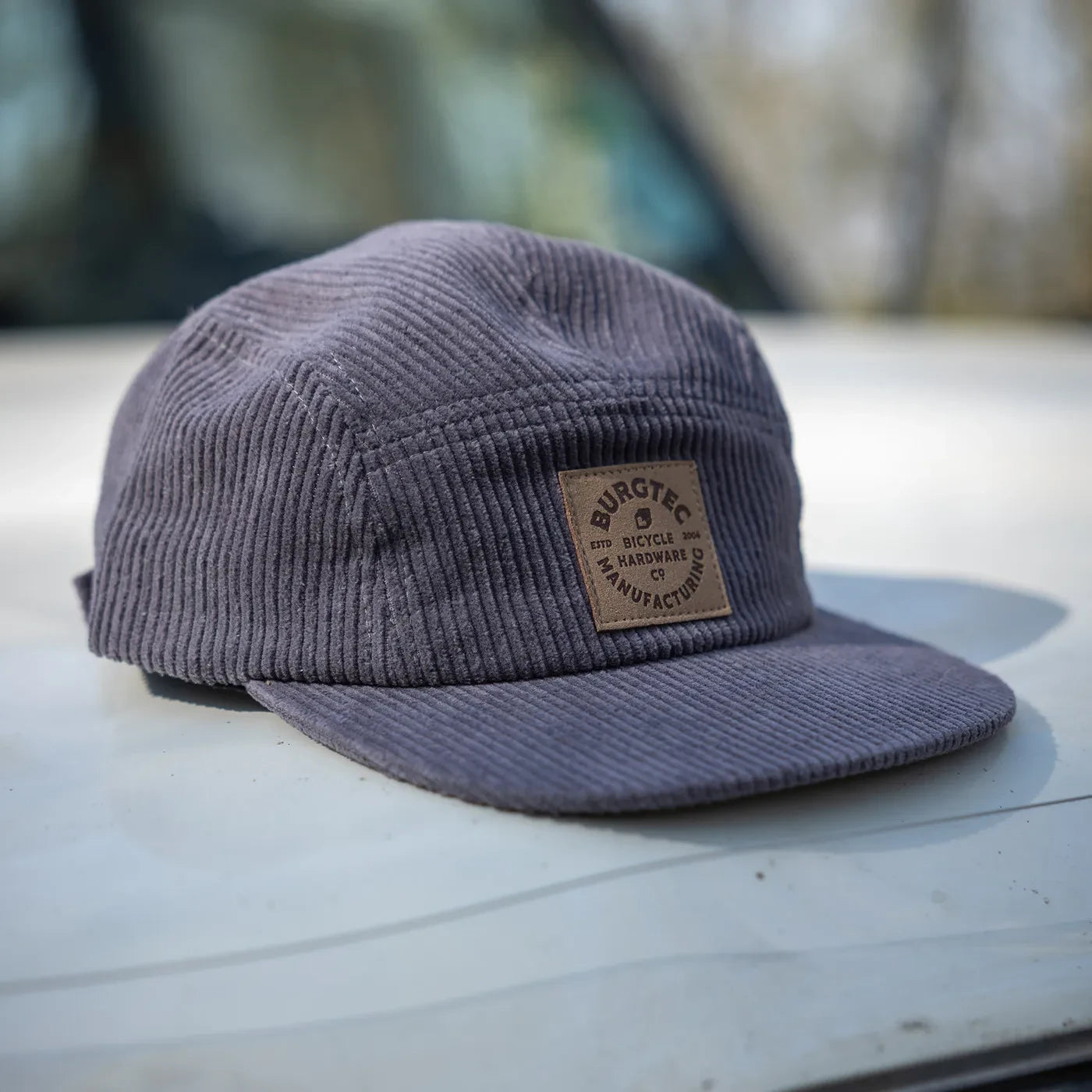 Burgtec Bandit Corduroy Five Panel - Liquid-Life #Wähle Deine Farbe_slate