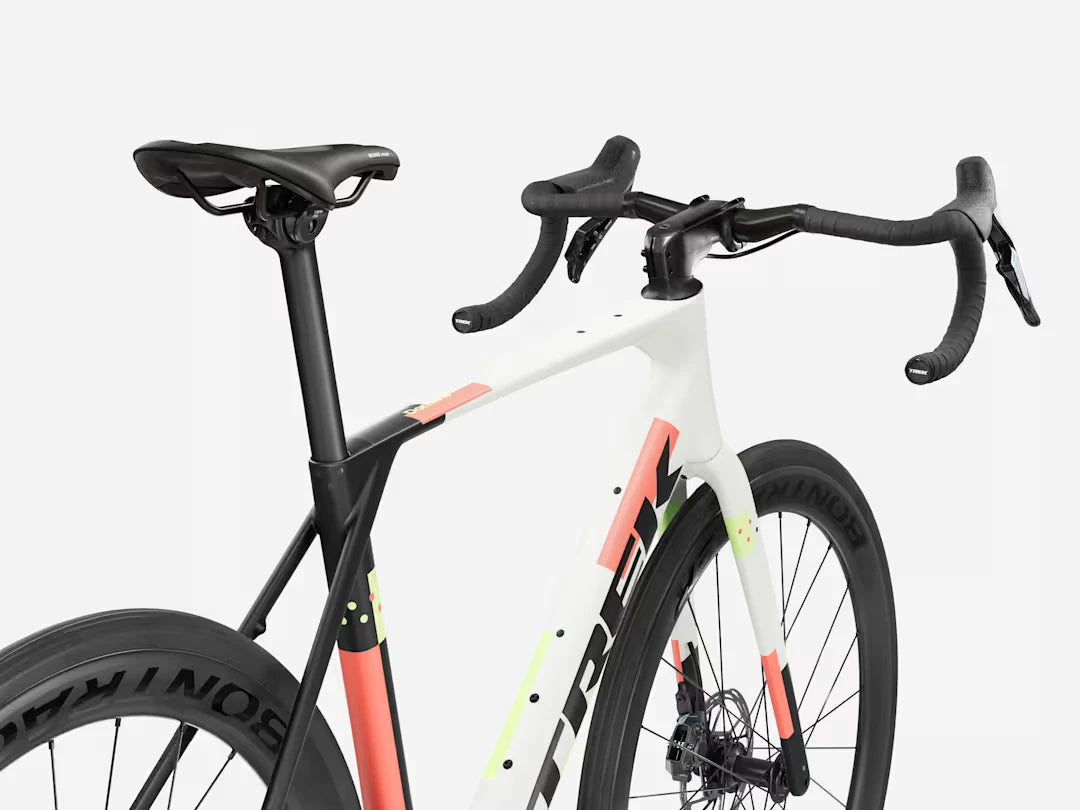 Trek Domane SL 6 AXS Matte Era White/Deep Smoke 2027