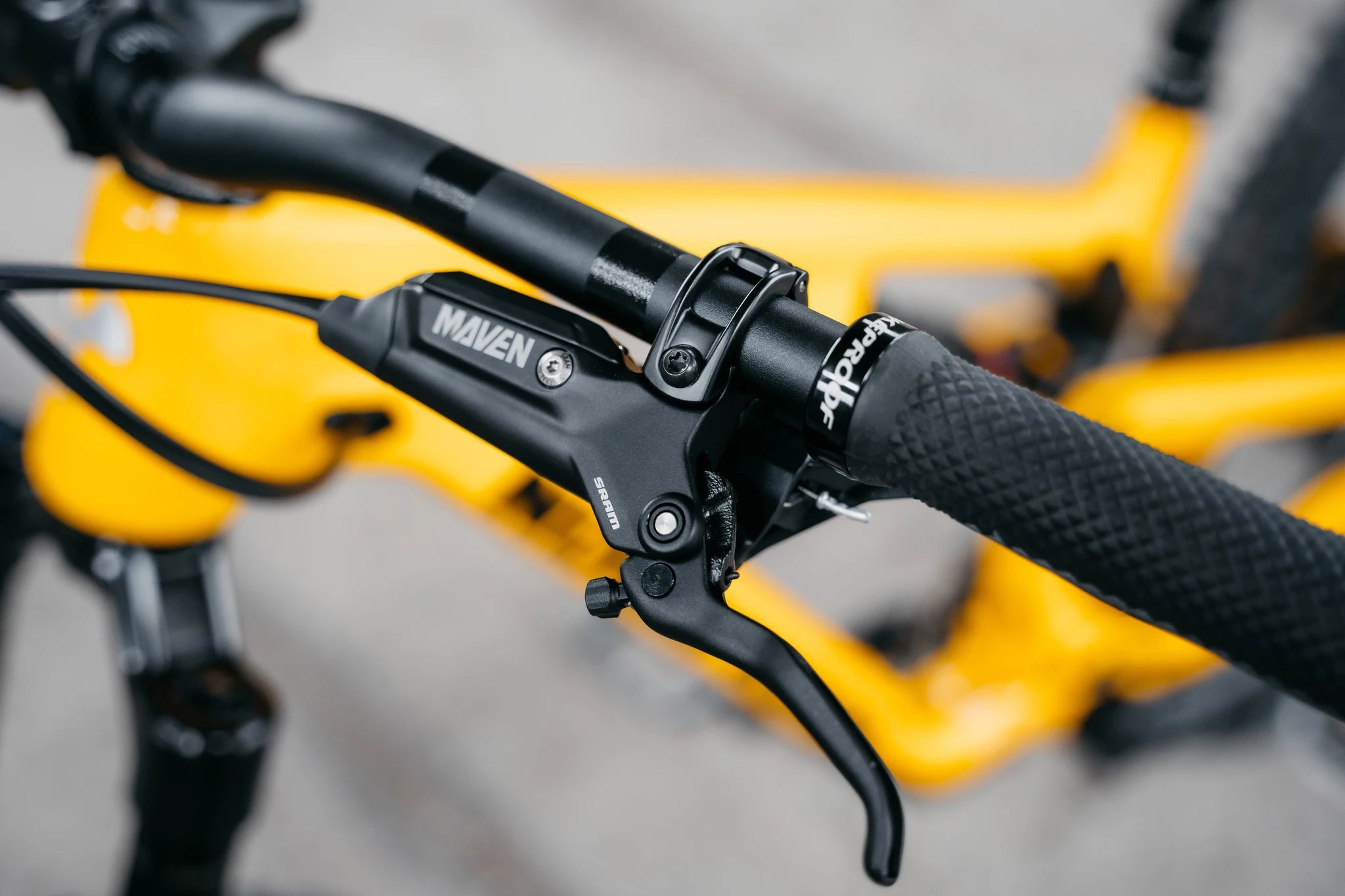 Nukeproof Reactor 290 Alloy Pro Eagle90 yellow 2026