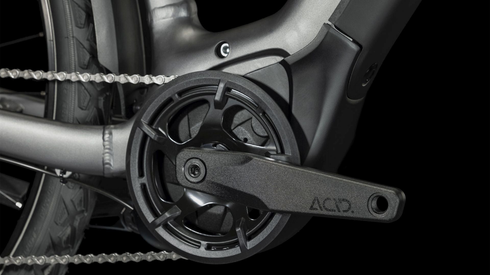 Cube Nuride Hybrid Performance 625 Allroad graphite´n´black