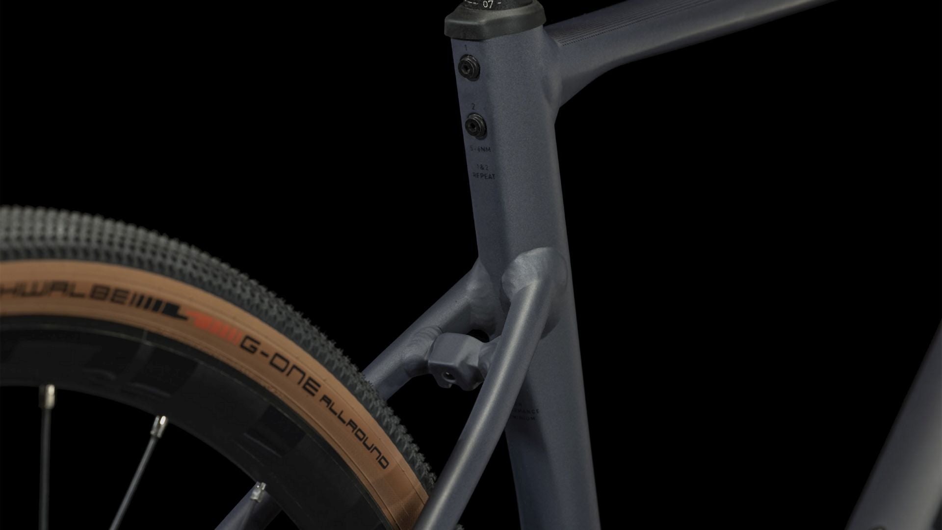 Cube Nuroad Race grey´n´black