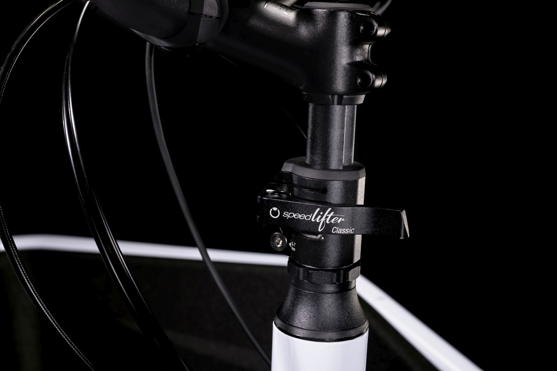 Cube Cargo Sport Hybrid 500 flashwhite´n´black