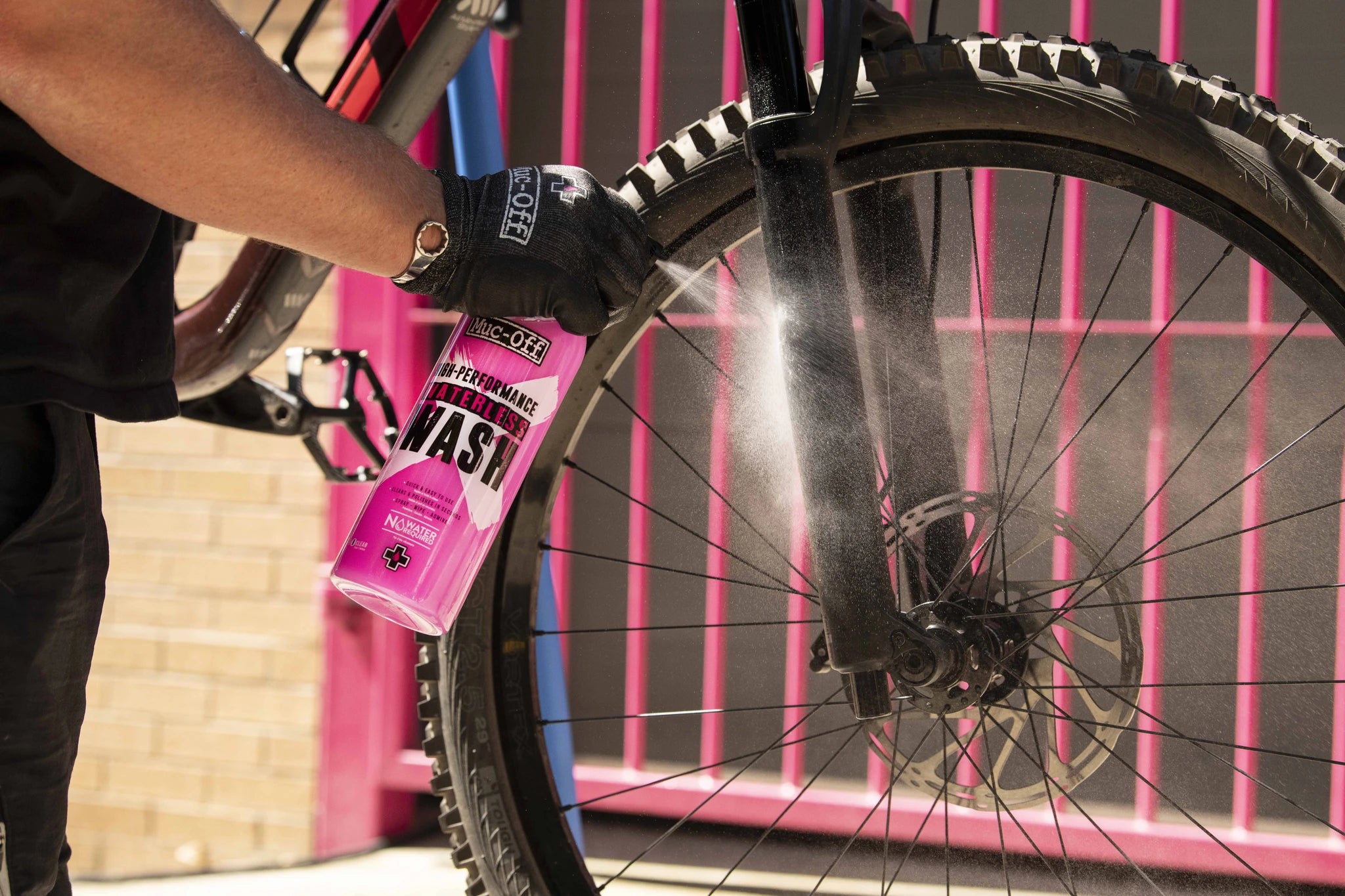 Muc Off Markenshop Header