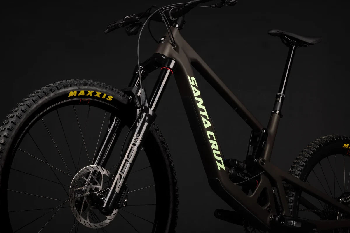 Santa Cruz Nomad 2026 Details