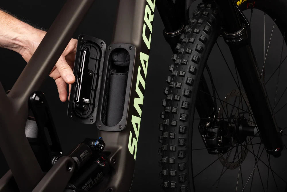 Santa Cruz Nomad 2026 Details