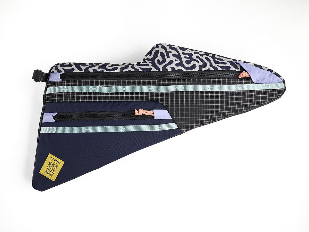 Topo Designs CheckOUT Rahmentasche - Liquid-Life #Wähle Deine Farbe_Black/Light Blue