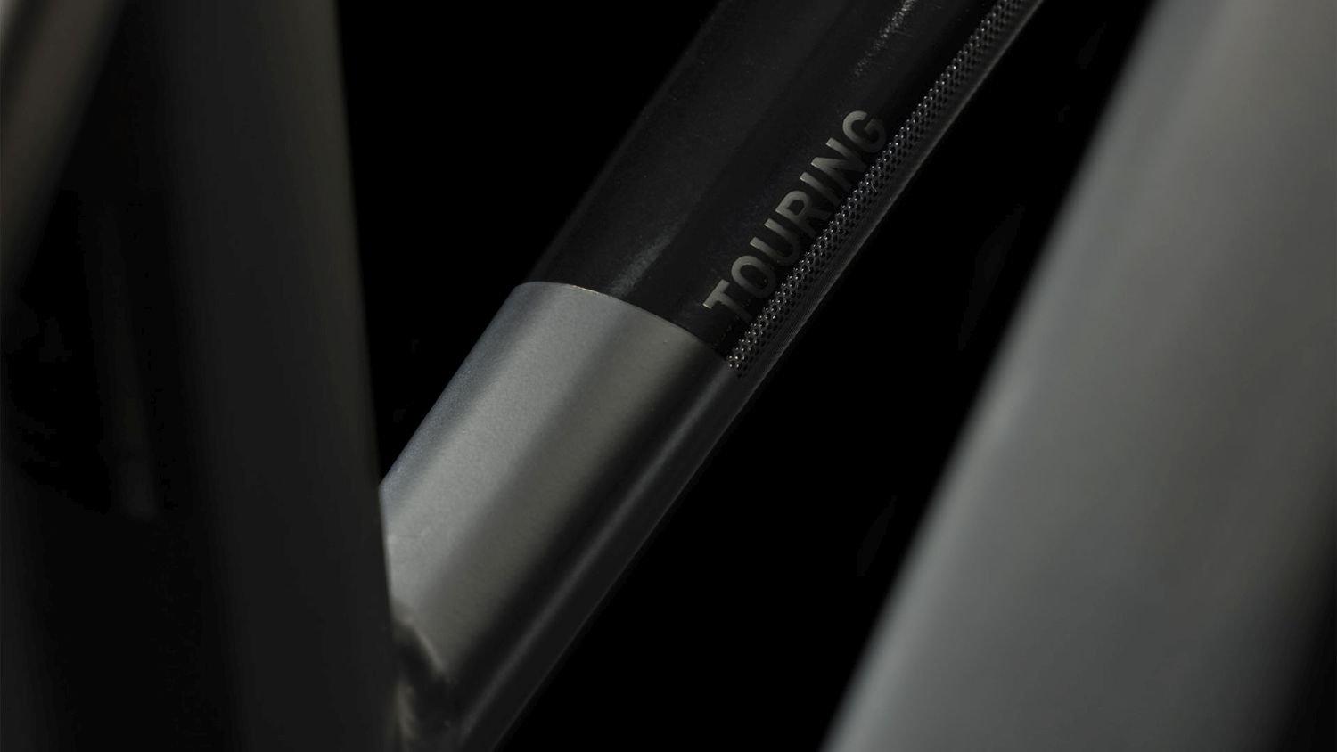 Cube Touring Hybrid Pro 625 black´n´metal 2023 Trapeze - Liquid-Life