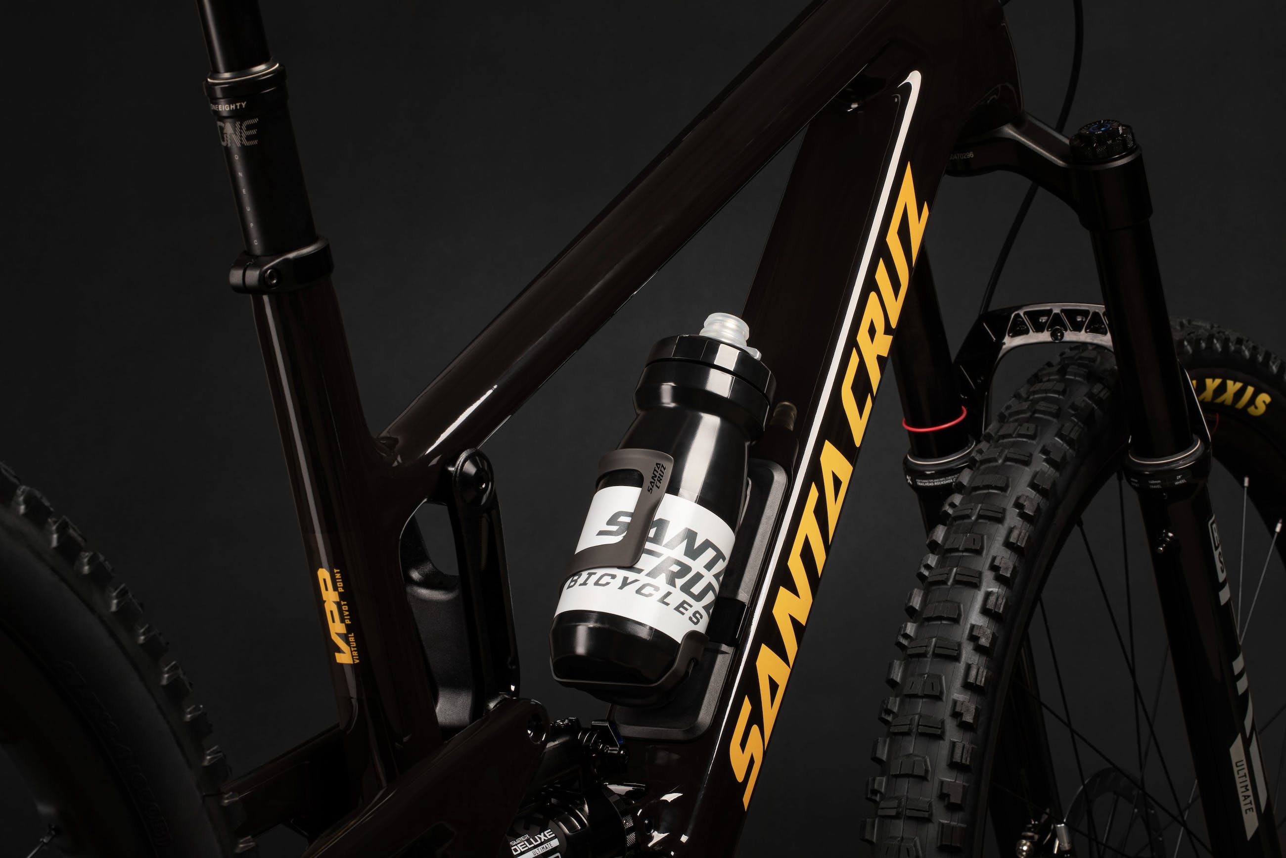 Santa Cruz 5010 5 C | S Gloss Black