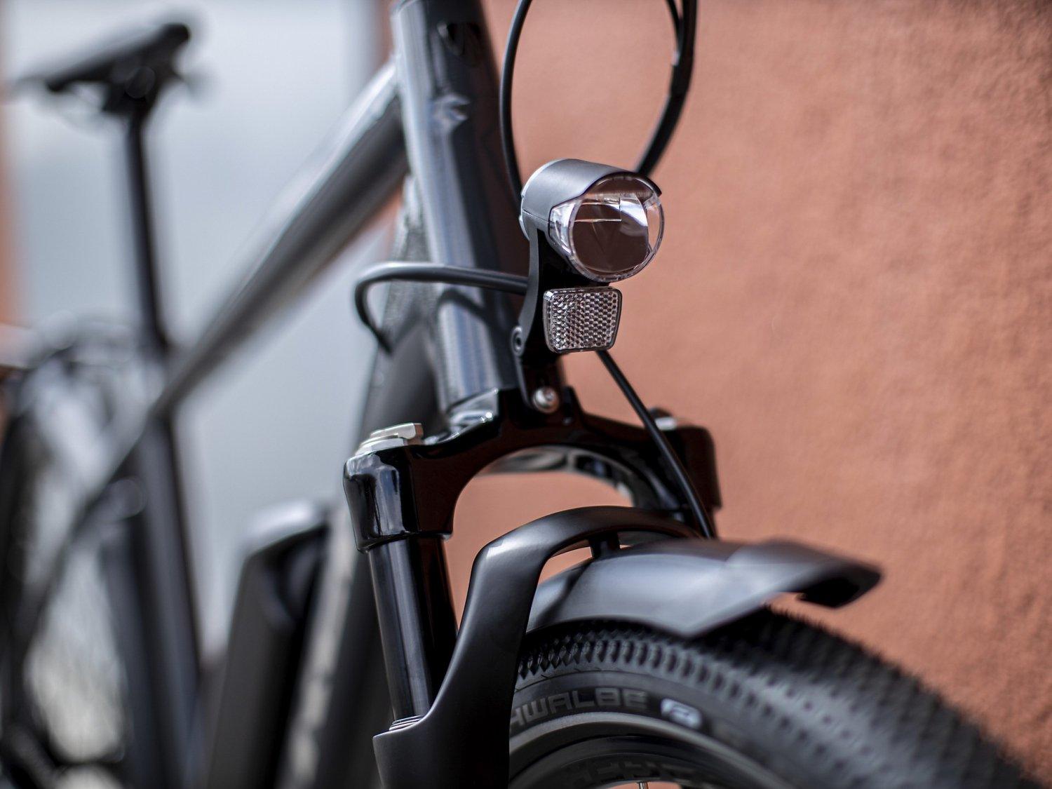 Trek Allant+ 5 Solid Charcoal - Liquid-Life