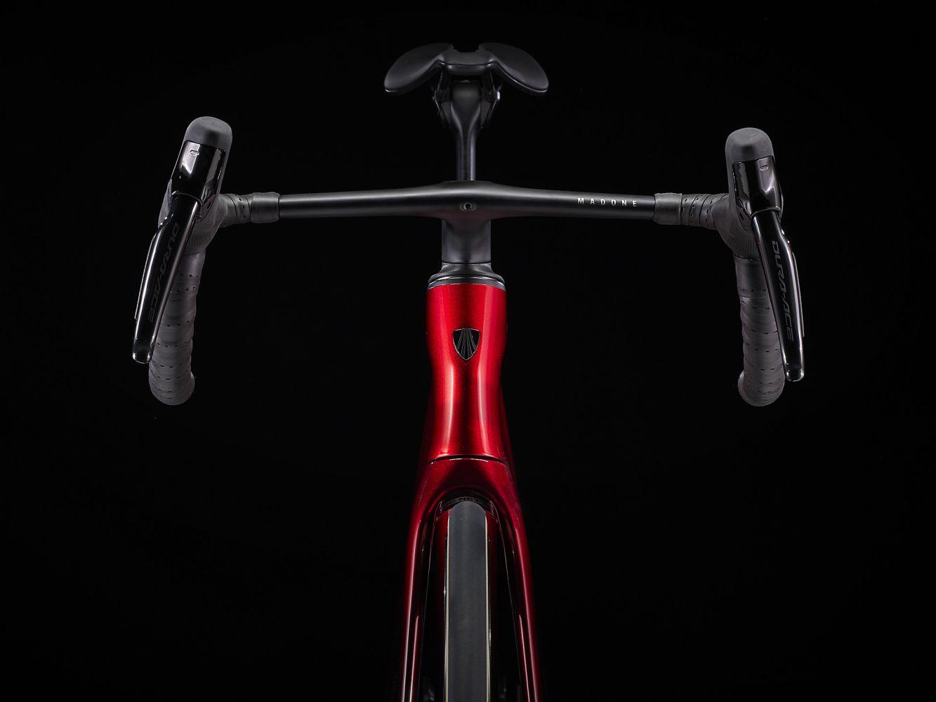 Trek Madone SLR 9 Gen 7 Metallic Red Smoke to Red Carbon Smoke - Liquid-Life