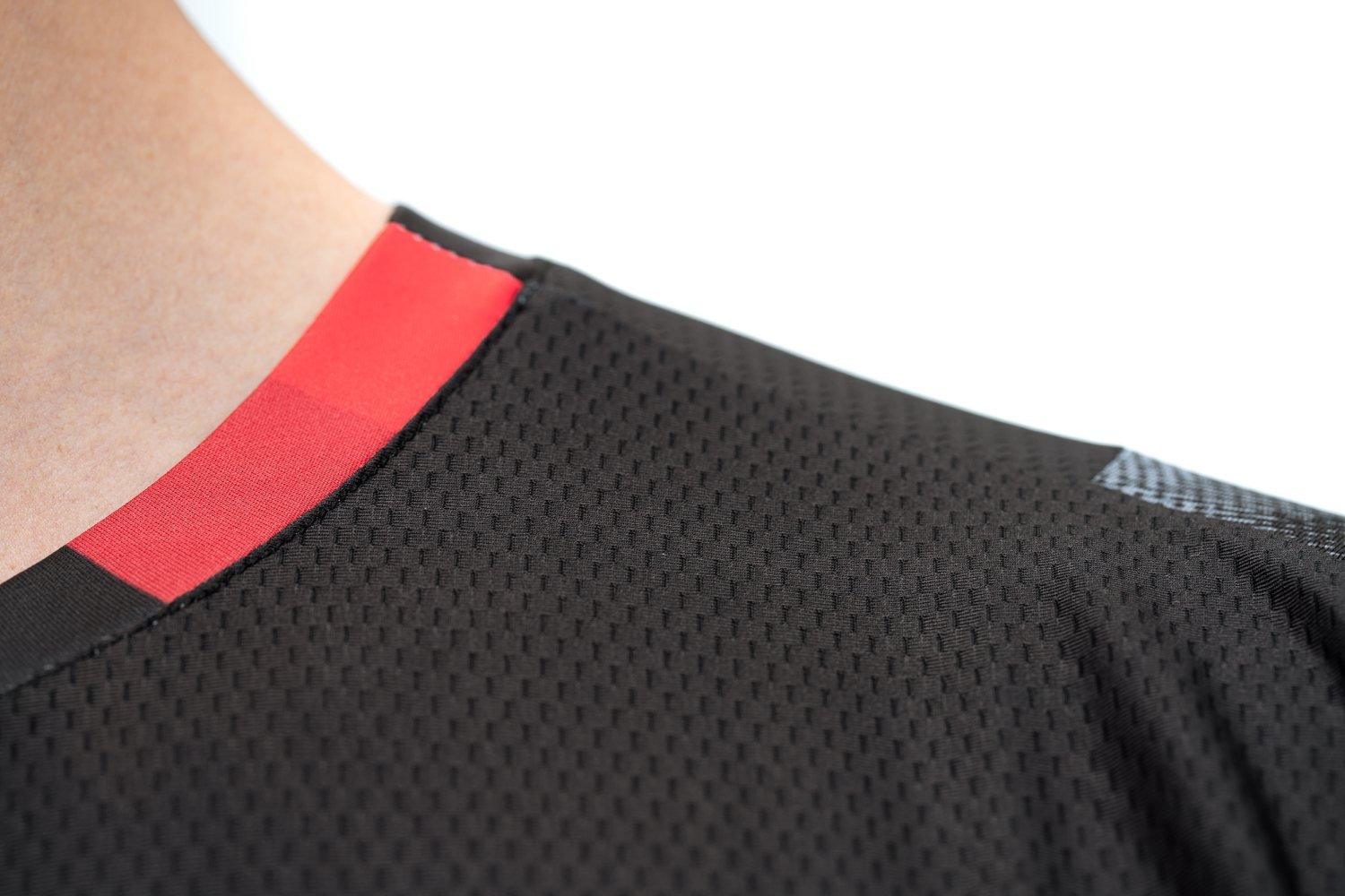 Cube EDGE Rundhalstrikot langarm - Liquid-Life #Wähle Deine Farbe_Black´n´Red